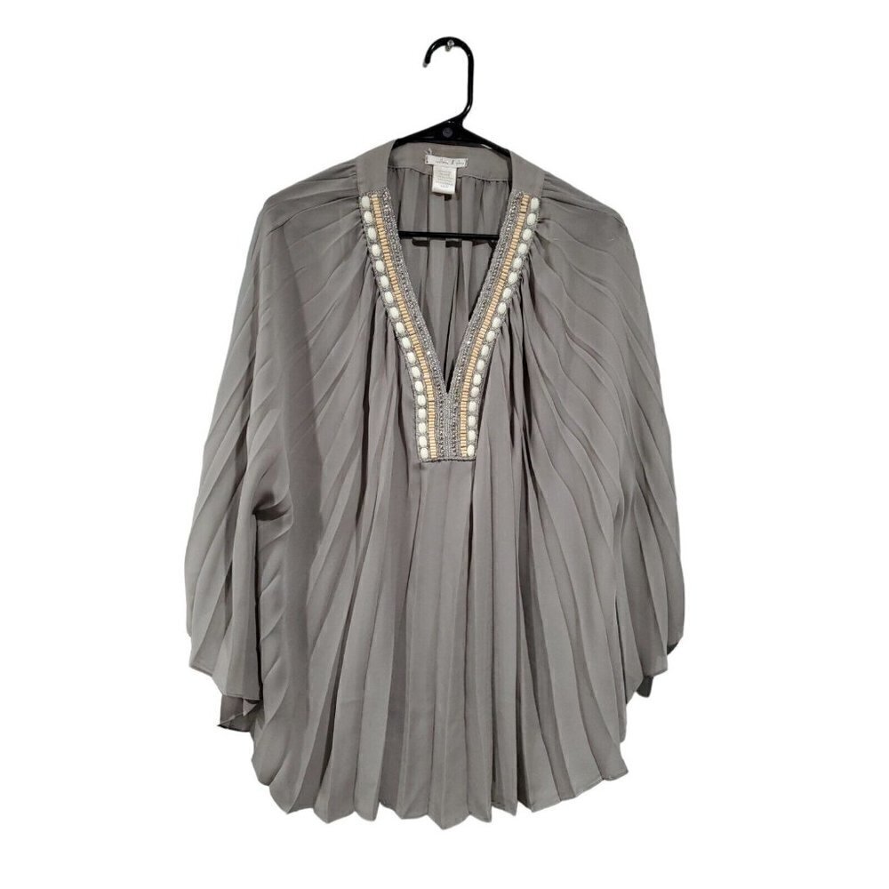 Willow & Clay Women's Gray Pleated V-Neck Embellished Blouse SZ M